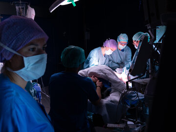 Césarienne participative à Sion. Photo Hôpital du Valais - Joakim Faiss 
